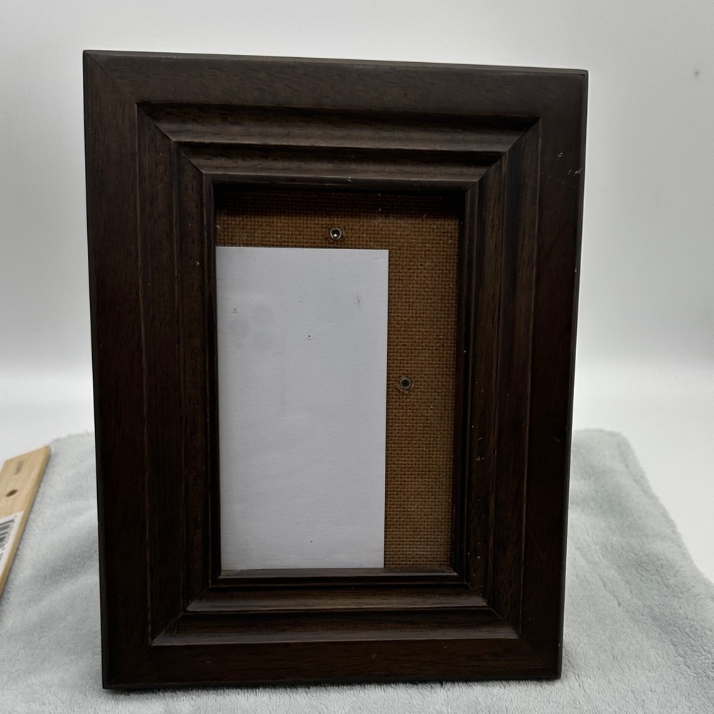 Hardwood Carved Natural Frame Table-Top Easel or Wall Mounted #A